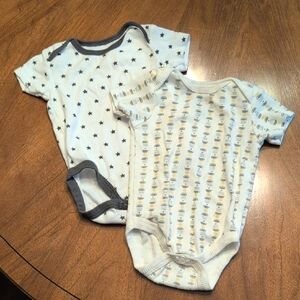 Star and Striped Baby Onesies Set